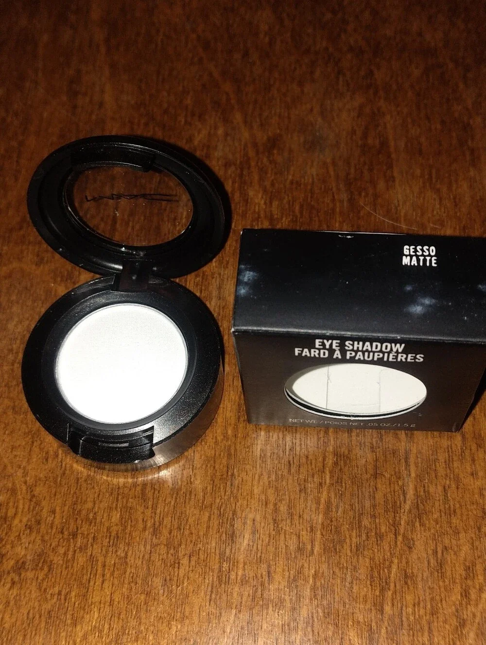 MAC Eyeshadow Gesso